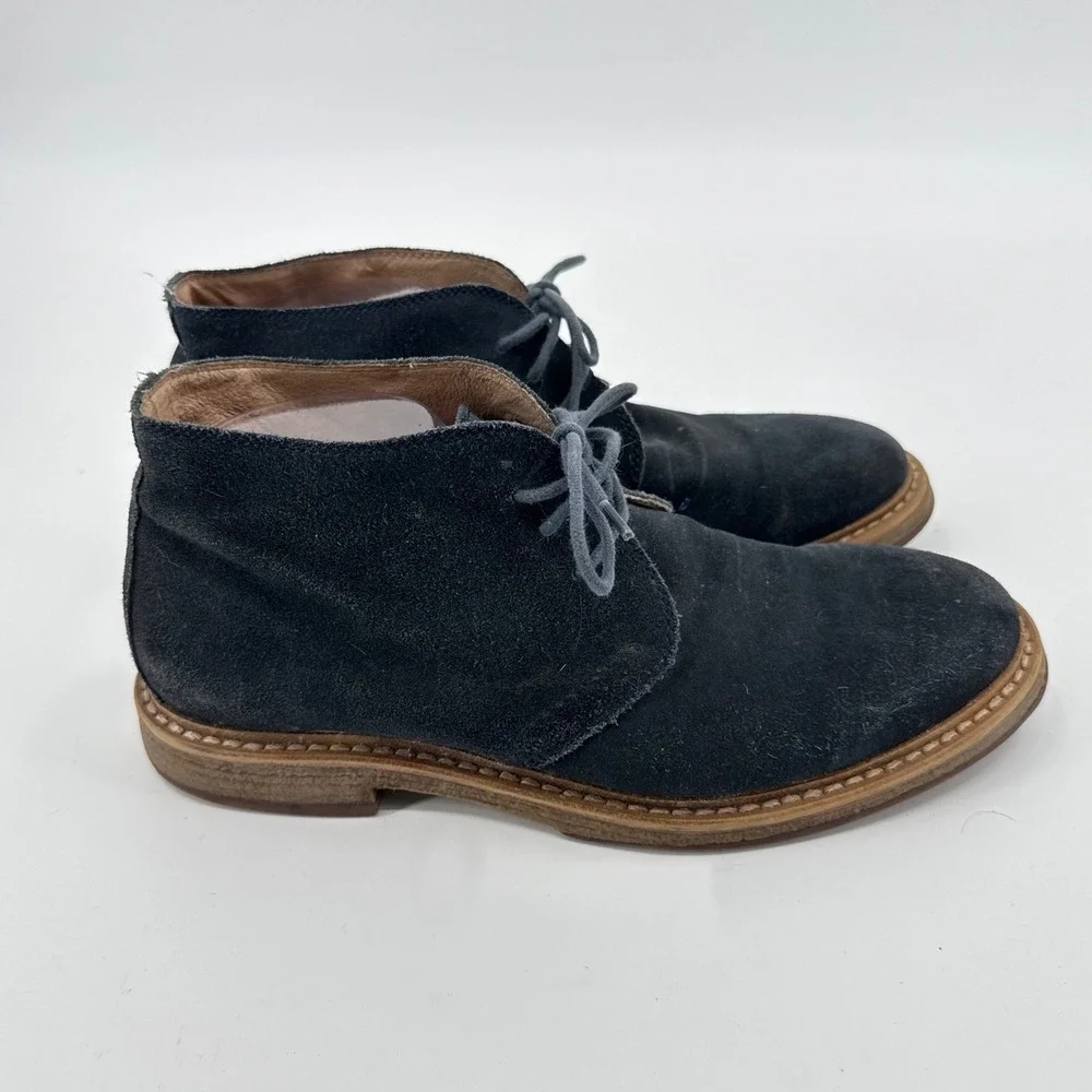 1901 Canyon Blue Suede Chukka Boots‎ Mens 9M Navy Blue Suede Desert Boots